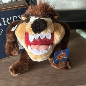 Looney tunes Tasmanian Devil plush 1997 9” plush
